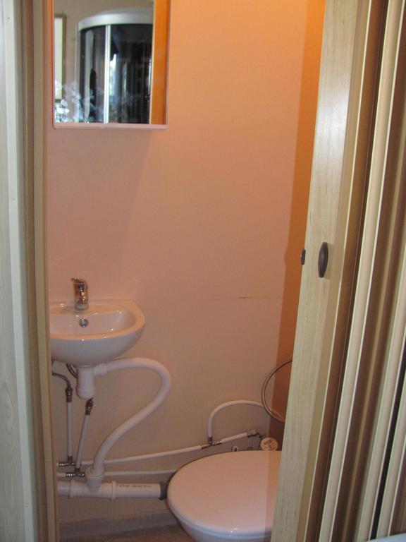 Economy Baltics Apartments - Keldrimaee Talin Exterior foto